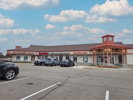 Photo of commercial space at NEQ Hwy 96 & Hodgson Rd in North Oaks