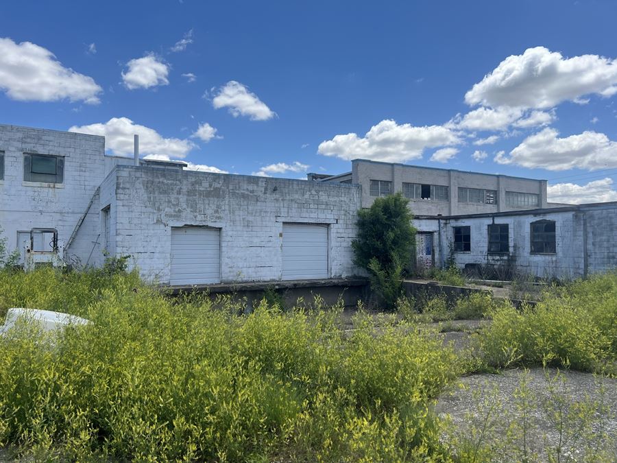 13494 E Manito Rd, Pekin, IL 61554