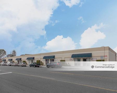 Photo of commercial space at 16462 Gothard Street in Huntington Beach