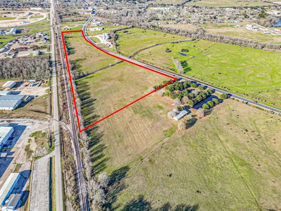 High-Visibility 15-Acre Commercial/Industrial Parcel – Navasota, TX