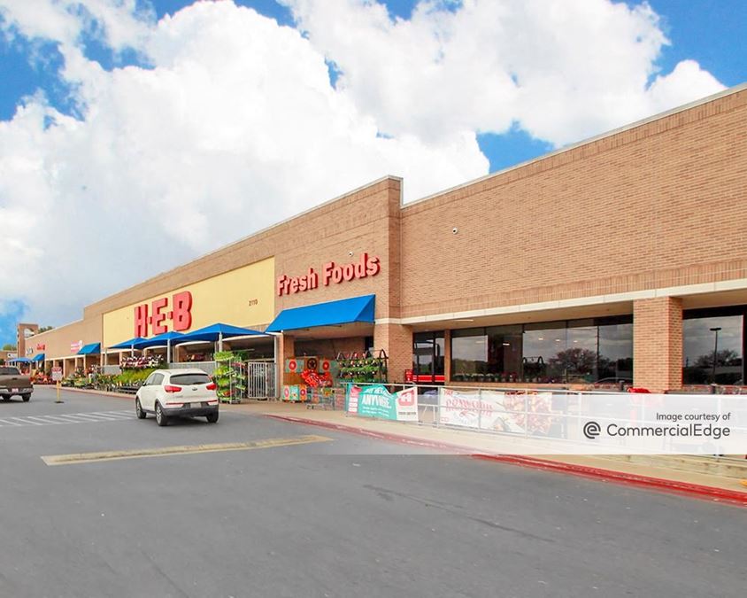 Tanglewood Village 2110 West Slaughter Lane, Austin, TX