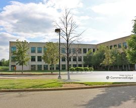 Union Meeting Corporate Center - 925 & 980 Harvest Drive