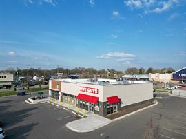 Clinton Twp Starbucks Center