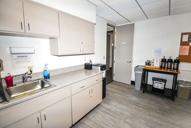 LJMG, INC - First Choice Executive Suites Mission Valley