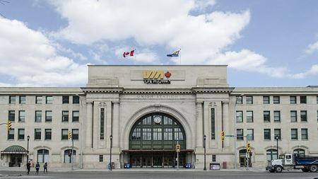 Photo of commercial space at 123 Main Street in Winnipeg