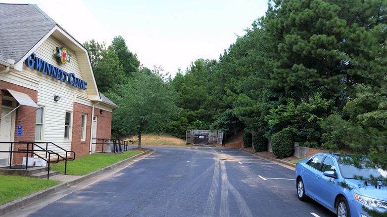 5585 Peachtree Parkway