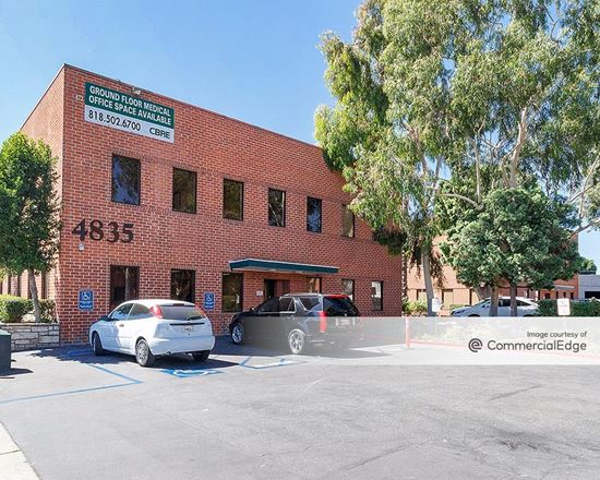 Sherman Oaks Medical Center - 4835 & 4849 Van Nuys Blvd