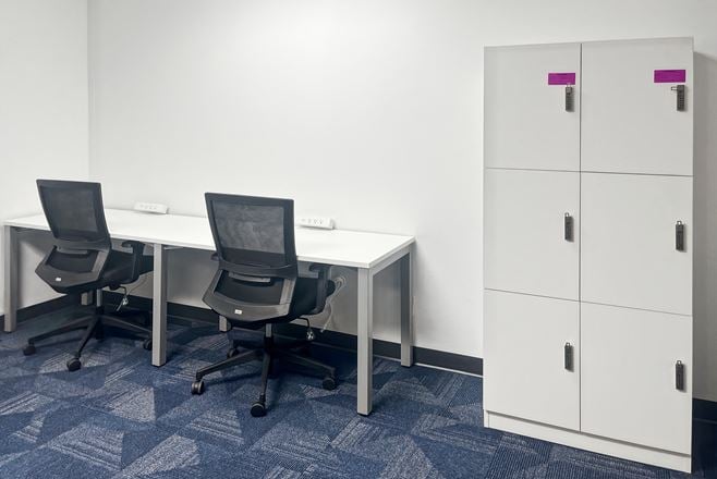 Regus - Fresno - 1690 W Shaw Ave