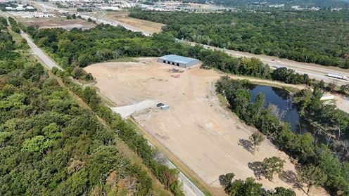 21139 E Admiral Pl - Industrial