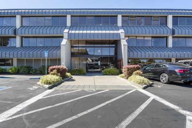 CA, Sausalito - Harbor Drive Executive Park