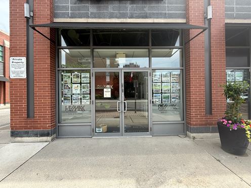 125 Lakeshore Road East Unit C