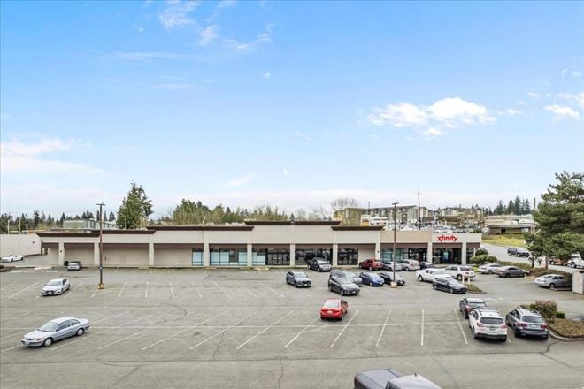 Cascade Plaza