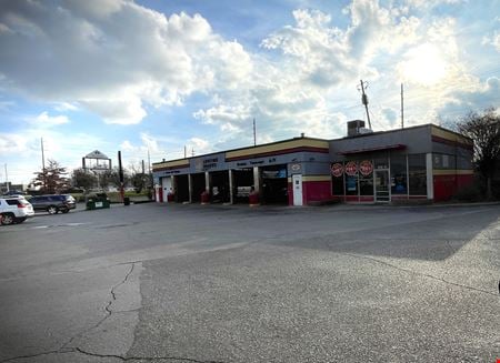 Retail space for Sale at 1001 Memorial Parkway N in Huntsville