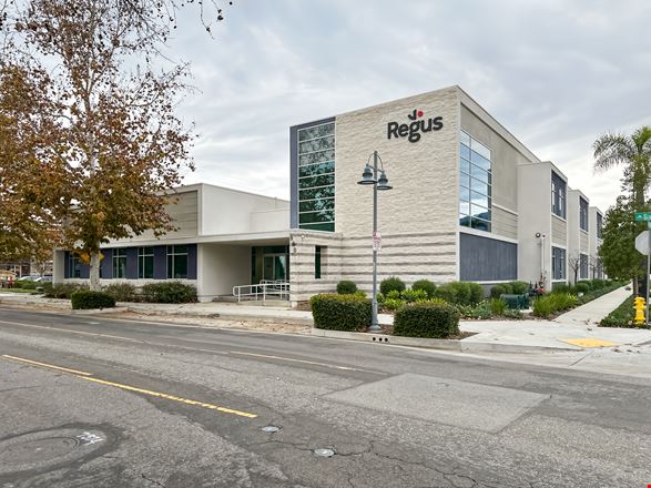 Regus - Ontario - W 6th Street