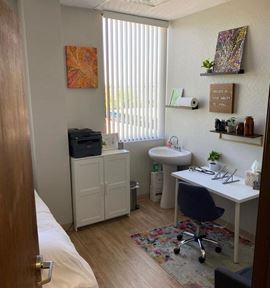 Wellness Center Offices Available for Sublease