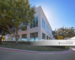 Eagle Parkway One