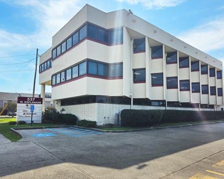 Office space for Rent at 527 West Esplanade Avenue in Kenner