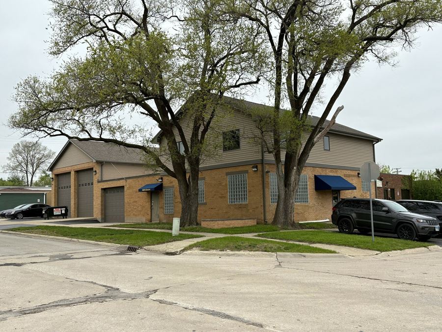 700 N. Iowa Ave.,