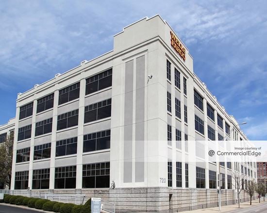 Sawyer Point Building