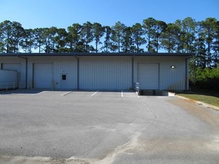 Commercial space for Rent at 3014 Lisenby Avenue in Panama City