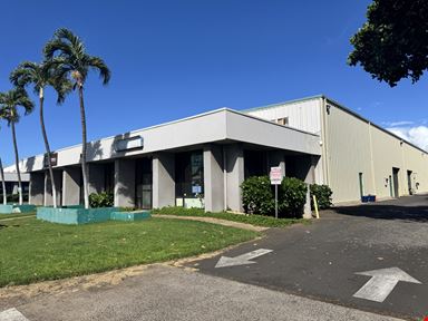 Lalo Business Center