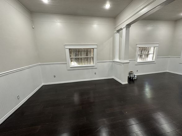 West Tampa Commercial Building & Lot for Sale
