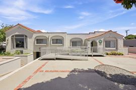 1681 E Thompson Blvd