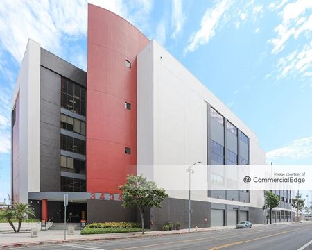 Photo of commercial space at 3434 South Grand Avenue in Los Angeles