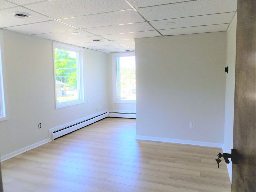 Single Executive Offices for Lease in Ann Arbor