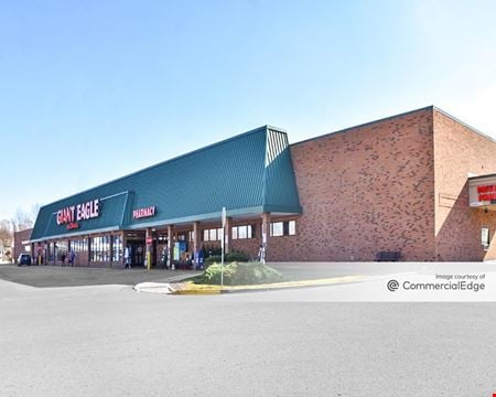 Retail space for Rent at 6079 Andrews Road in Mentor