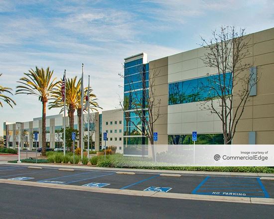 The Campus at Sorrento Gateway - 5005 Wateridge Vista Drive