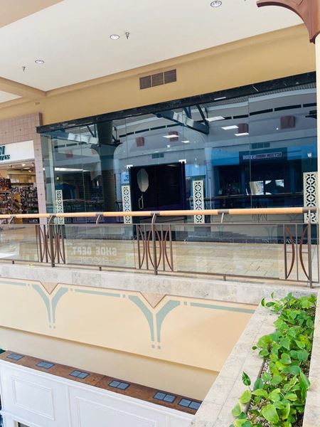 H36      Space Photo Gallery 4