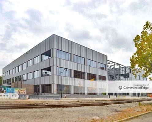 The Stacks at 3 Crossings - Building E