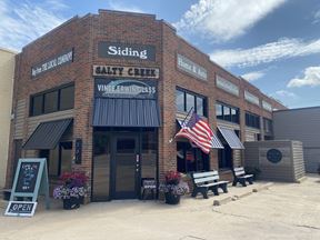 Main St. Retail / Shop