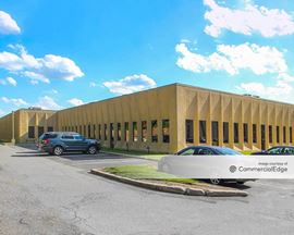 Cross Westchester Executive Park - 200 Clearbrook Road