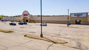 2921 Mall Dr
