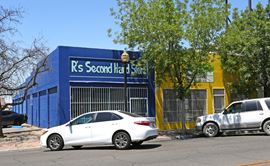 High Exposure Retail Building in Delano, CA