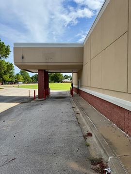 Former Walgreens
