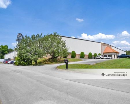 Industrial space for Rent at 9575 Commission Drive in Mascot