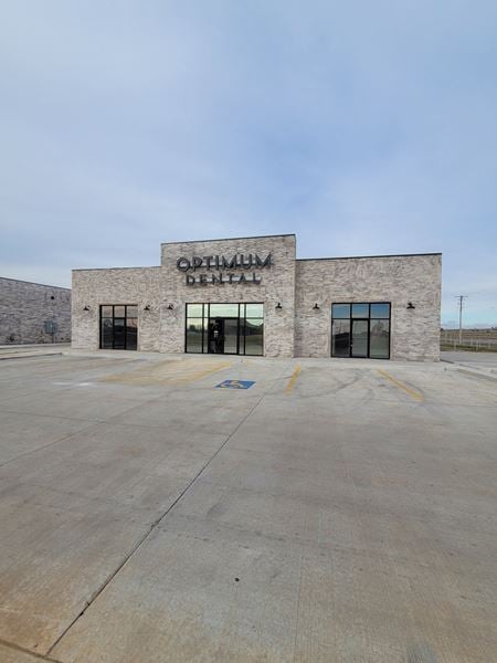 Retail space for Rent at 12887 Commerce Street  in Elgin
