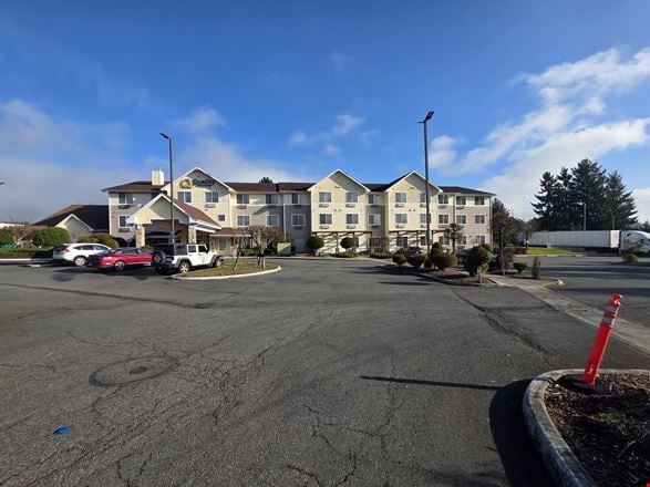 Quality Inn & Suites