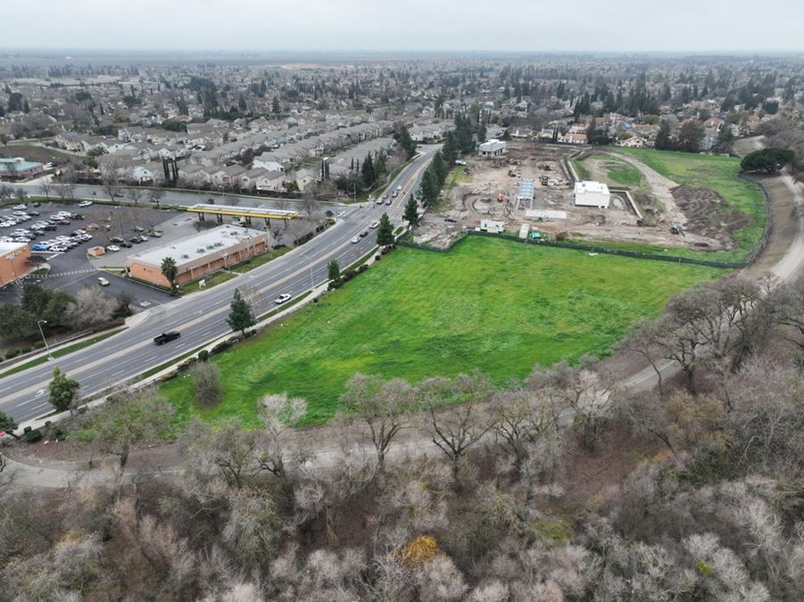 Marketplace at Weston Ranch
