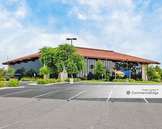 Corporate Center - 4625 South Wendler Drive