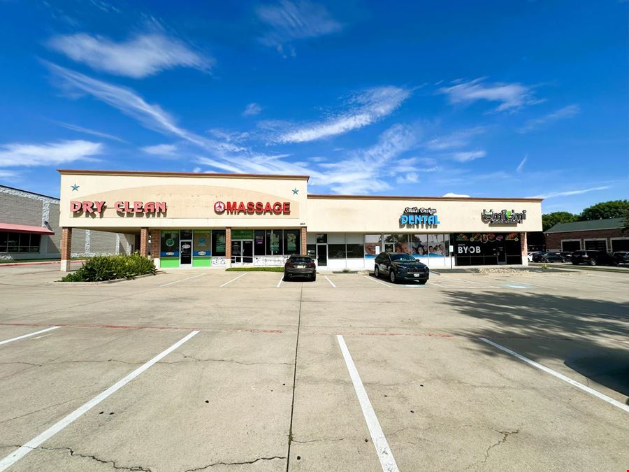 AVENUE K PLAZA