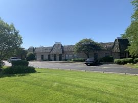 390-402 E. St. Charles Road