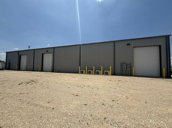 801 County Road 118