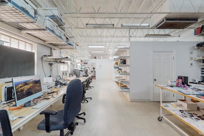 Fully Remodeled High Traffic Retail with Showroom & Vault