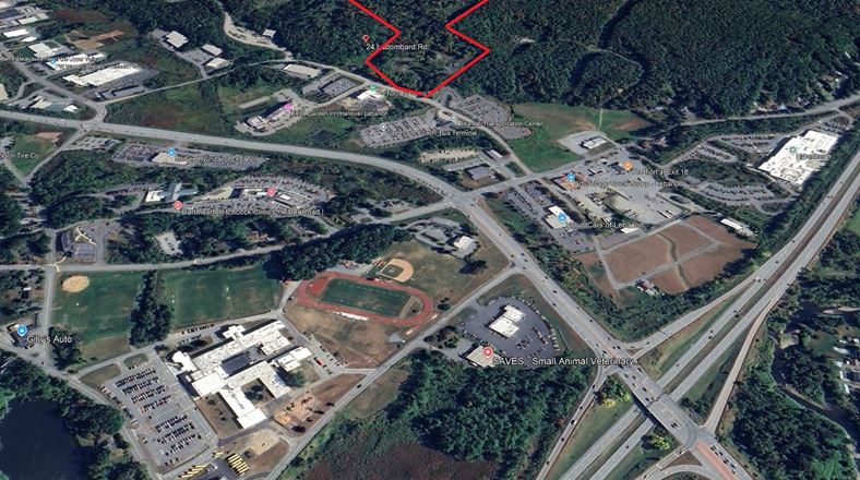 50 ac. 3 ac. development envelope.  3 miles to Med center