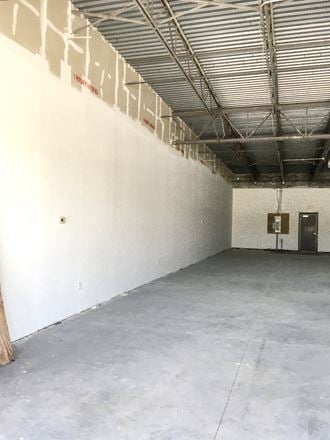 101 Commercial Blvd