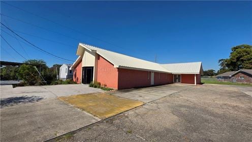202 Woodland Hwy